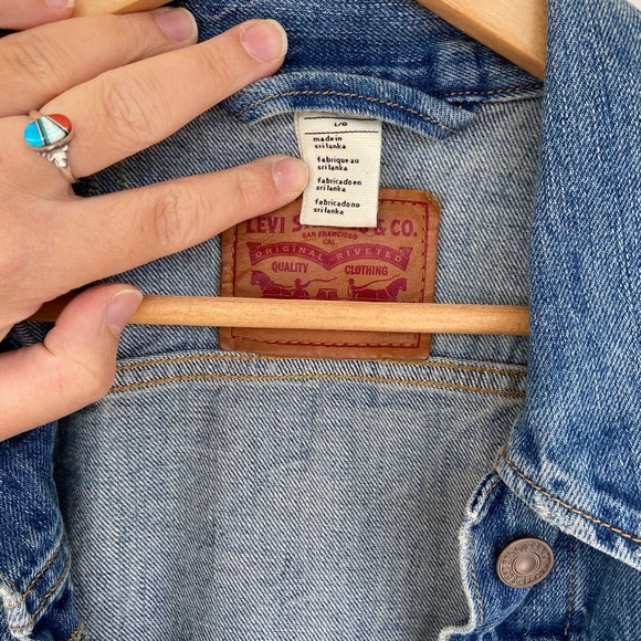 Levi Jean jacket - Picture 7 of 8